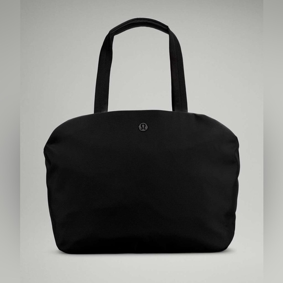 Rare Lululemon Go Getter Tote 15L!! - Picture 1 of 9
